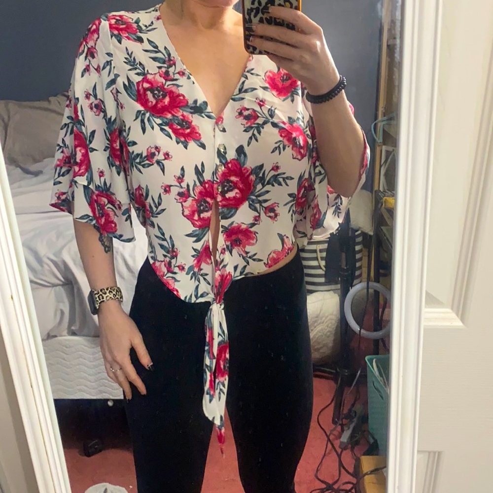 Floral blouse with tie in front